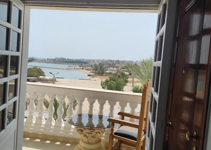 Antique With Sea View Hurgada